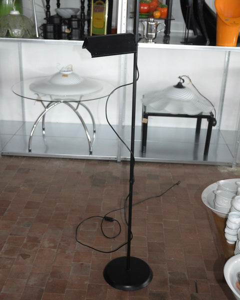 VINTAGE FLOOR LAMP