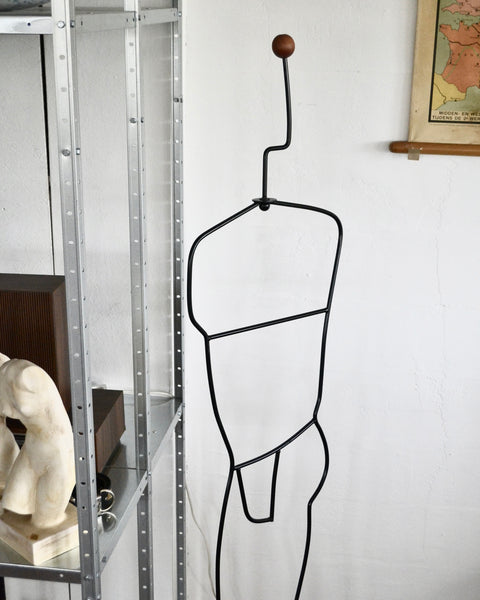 Vintažinis IKEA HÄPEN drabužių stovas („Dress Boy“), 1980–1990 m.