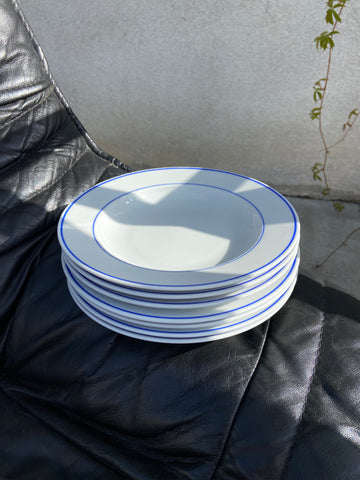 MINIMALISTINĖS LĖKŠTĖS