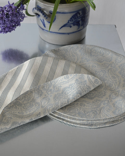 APVALIOS DVIPUSĖS SERVETĖLĖS