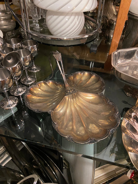 KRIAUKLĖS FORMOS SERVIRAVIMO INDAS