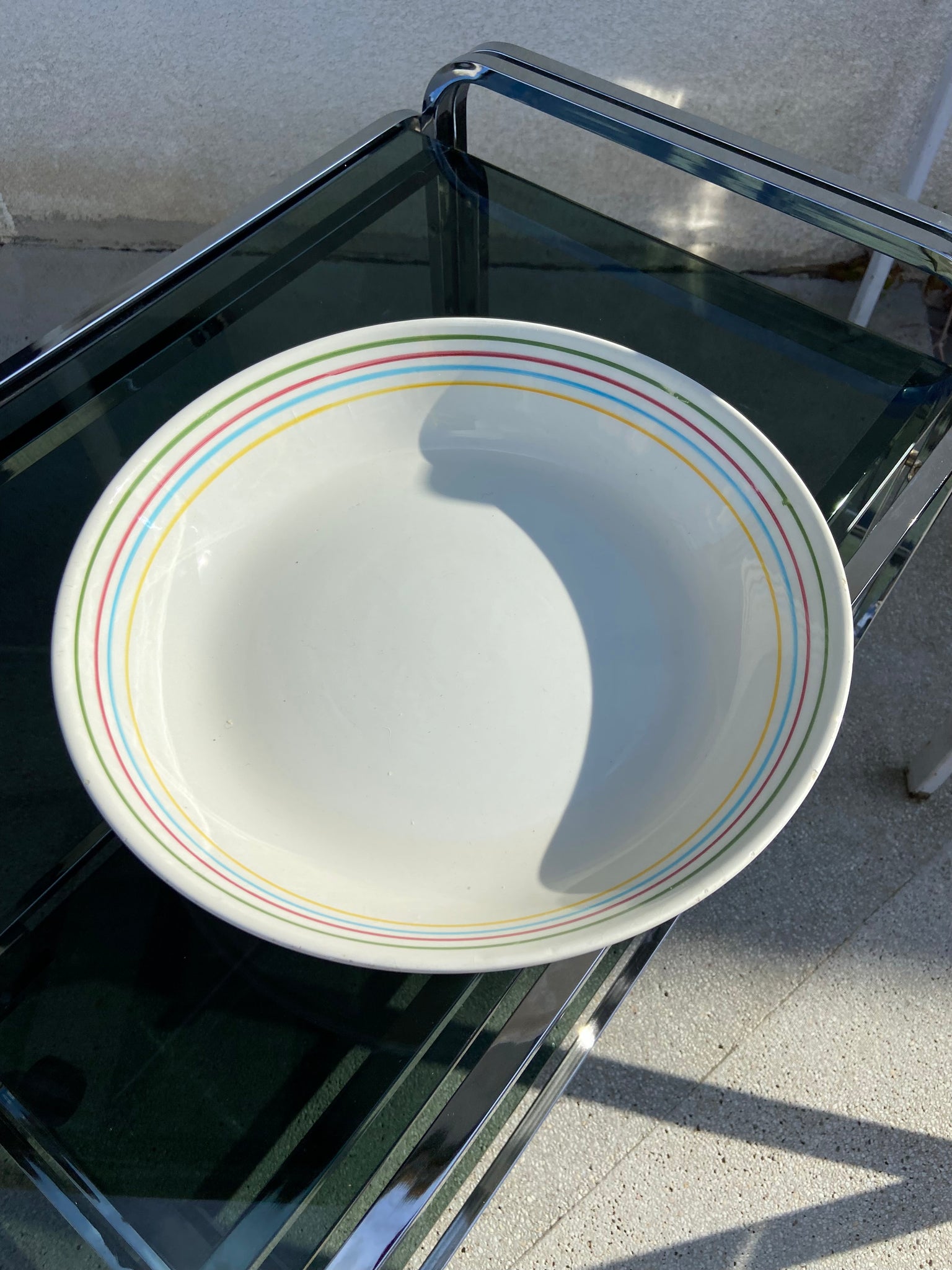 DUBUO SU SPALVOTOMIS JUOSTELĖMIS