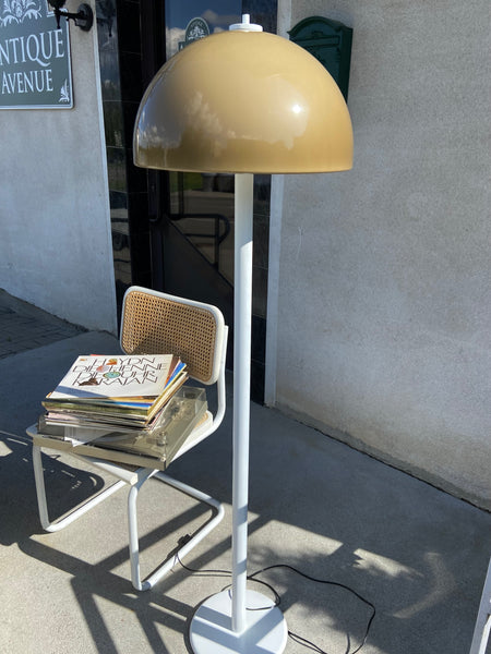 GRINDINIS ŠVIESTUVAS ‘WILA’