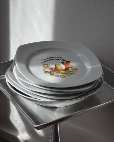 „La Raclette Traditionnelle“ lėkščių rinkinys