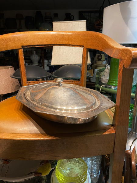 VINTAŽINIS SERVIRAVIMO INDAS