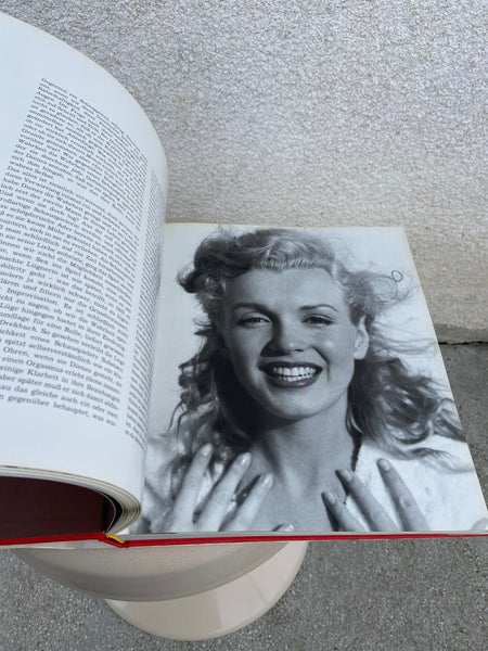 MARILYN MONROE