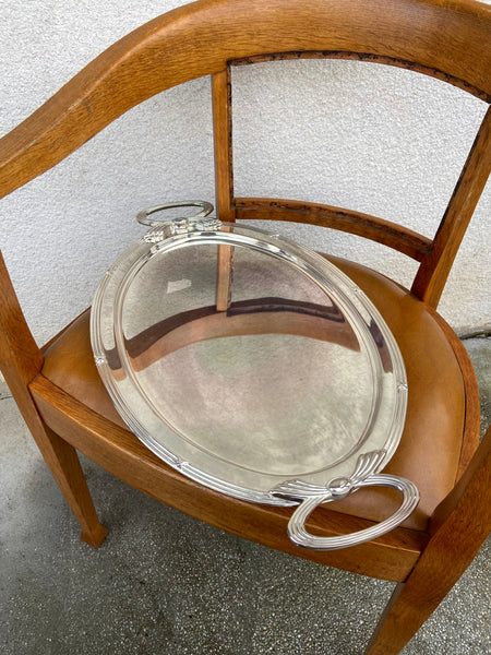 PADĖKLAS SU KASPINAIS