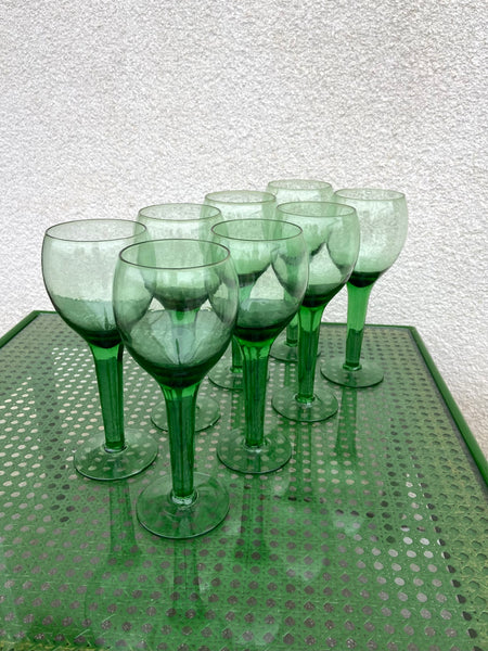 MASYVIOS ŽALIO STIKLO TAURĖS