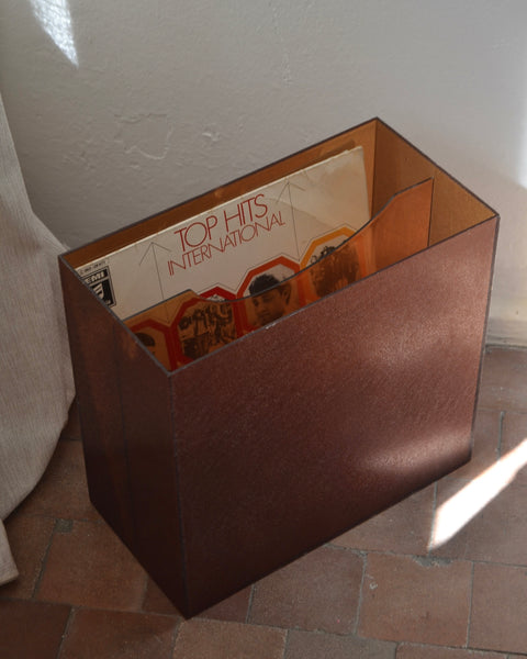 Dėklas vinilinėms plokštelėms laikyti