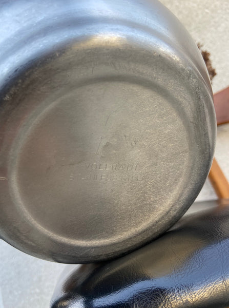 VOLLRATH PITCHER