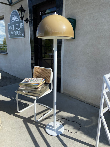 GRINDINIS ŠVIESTUVAS ‘WILA’