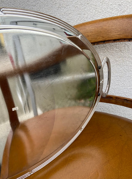 PADĖKLAS SU KASPINAIS