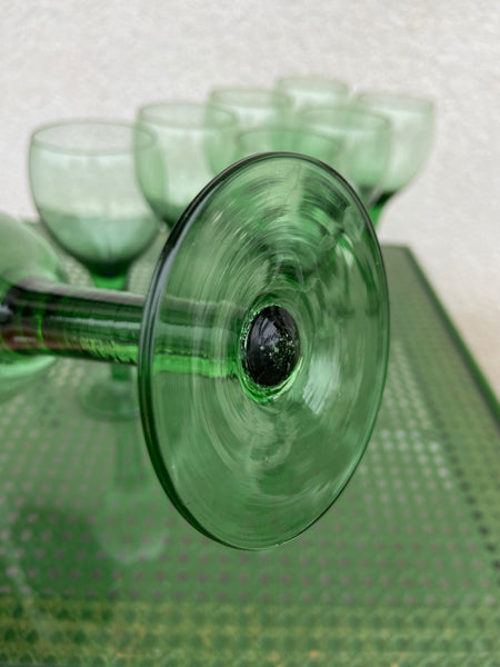 MASYVIOS ŽALIO STIKLO TAURĖS