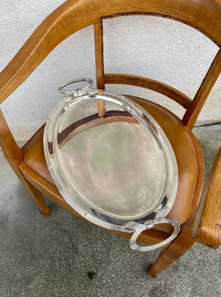 PADĖKLAS SU KASPINAIS