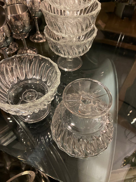 STIKLINĖS LEDAINĖS