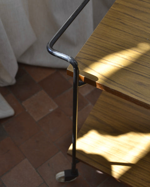 Mid-Century serviravimo staliukas „Ilse Möbel“ (Modelis 3328)