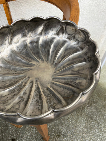 SERVIRAVIMO DUBUO MAŽESNIS