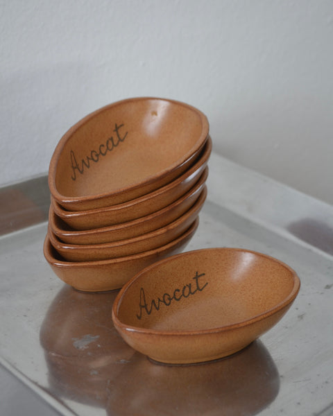 Indelis avokadui