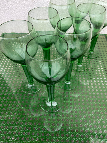 MASYVIOS ŽALIO STIKLO TAURĖS