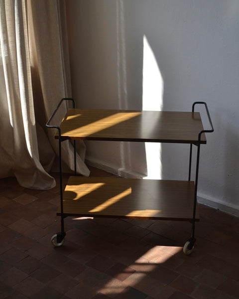 Mid-Century serviravimo staliukas „Ilse Möbel“ (Modelis 3328)