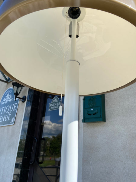 GRINDINIS ŠVIESTUVAS ‘WILA’