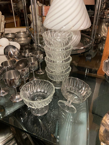 STIKLINĖS LEDAINĖS