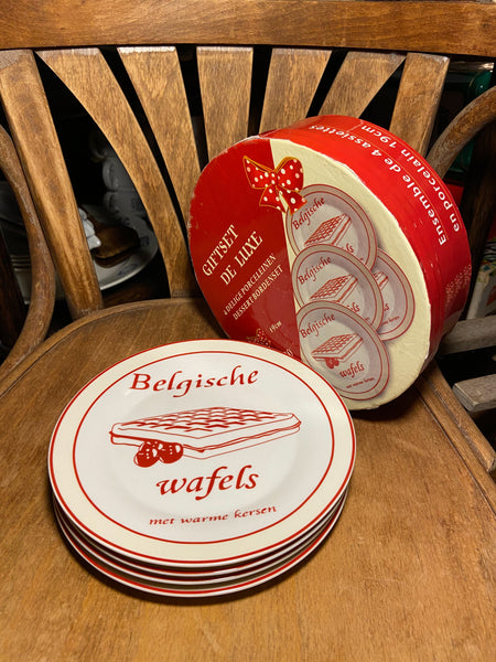 KETURIOS LĖKŠTUTĖS BELGIŠKIEMS VAFLIAMS
